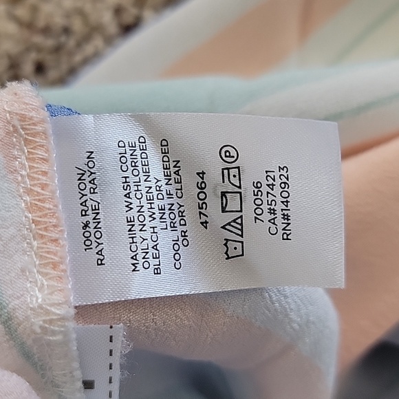 Midi length side zip skirt - Picture 4 of 4